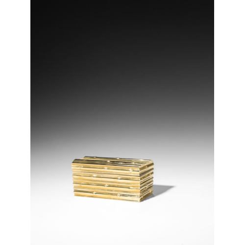 CIGARETTE BOX